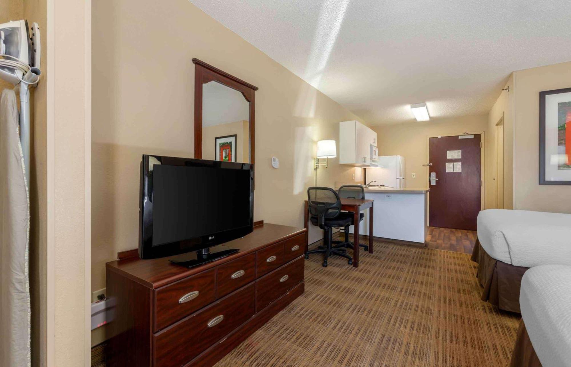 Extended Stay America Suites - Rockford - I-90 Εξωτερικό φωτογραφία