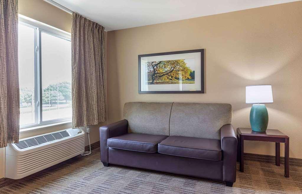 Extended Stay America Suites - Rockford - I-90 Δωμάτιο φωτογραφία